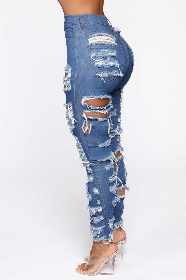 Natural Body Fashion Cut And Tear Stretchy Calf Jeans