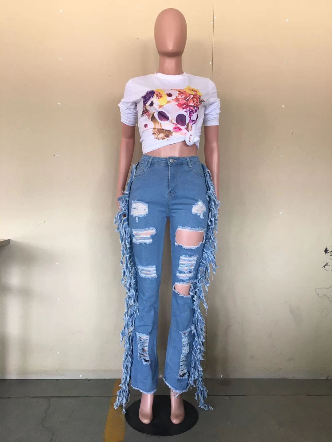 Natural Body Fit American Distressed Washed Tassel Jeans