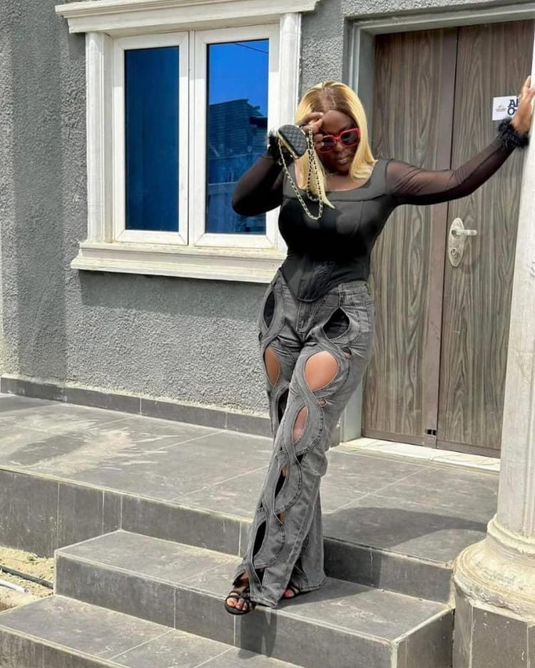 New Love Twist Jeans For Women