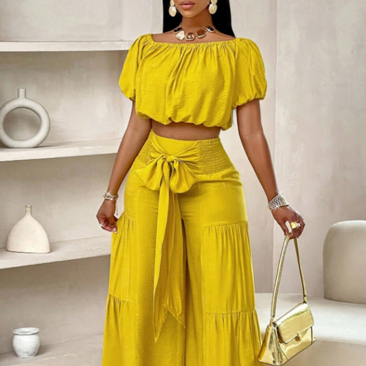 Women's Short Sleeve Suit With Sexy Sleeve Pleats